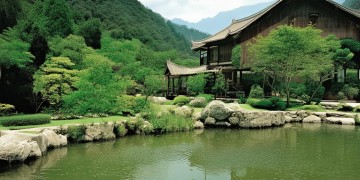 山庄映荷居物业靠谱吗？